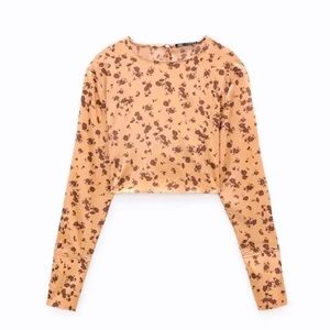 NWT Zara Cropped Satin Blouse in Peach - Size S